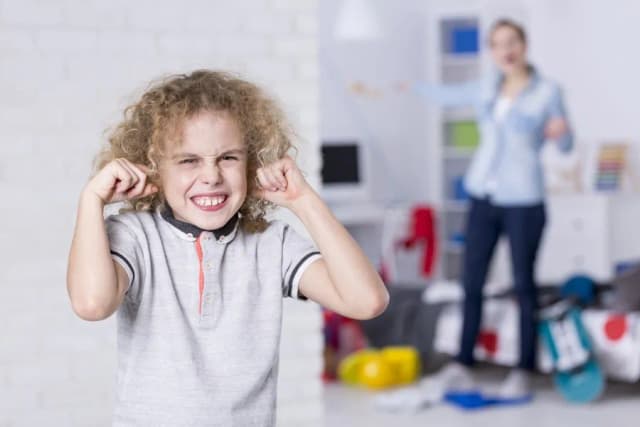 Jak postępować z dzieckiem z ADHD, aby uniknąć frustracji i stresu