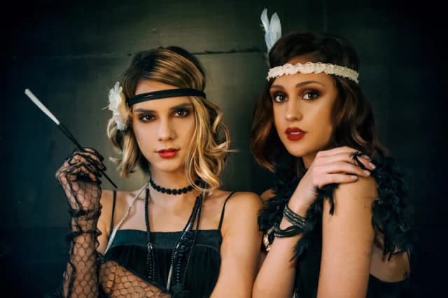 Zestaw retro lata 20 – idealne stylizacje na tematyczne imprezy